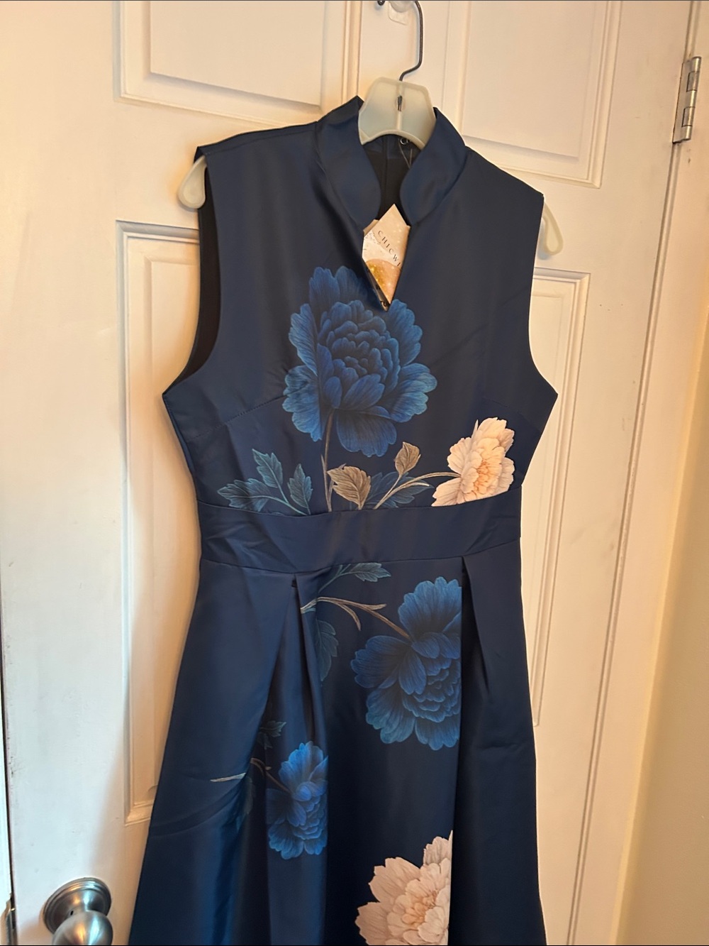 Sleeveless Navy Floral Midi Dress with Mandarin Collar